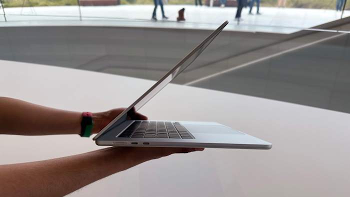 1-15-inch MacBook Air Hands-On